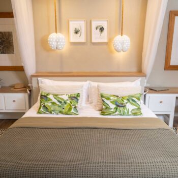 BEDROOM02-Indian-Ocean-Lodge-Praslin-Seychelles_1920px