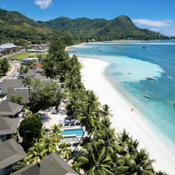 IOL_AerialBeach001 (1)
