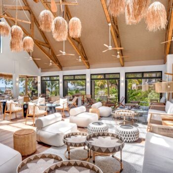 IOL_Arrival Lounge003